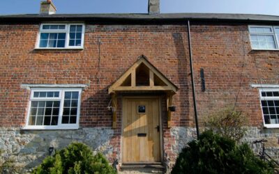 Farmhouse Door & Porch in Oak